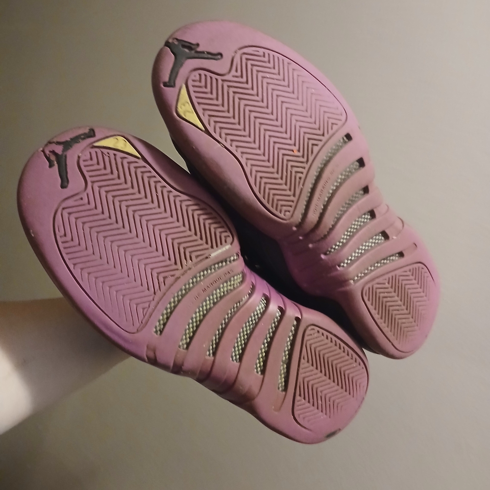 Jordan Women's Pink Sneakers
